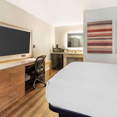 Best Western Plus Rancho Cordova Inn Extérieur photo