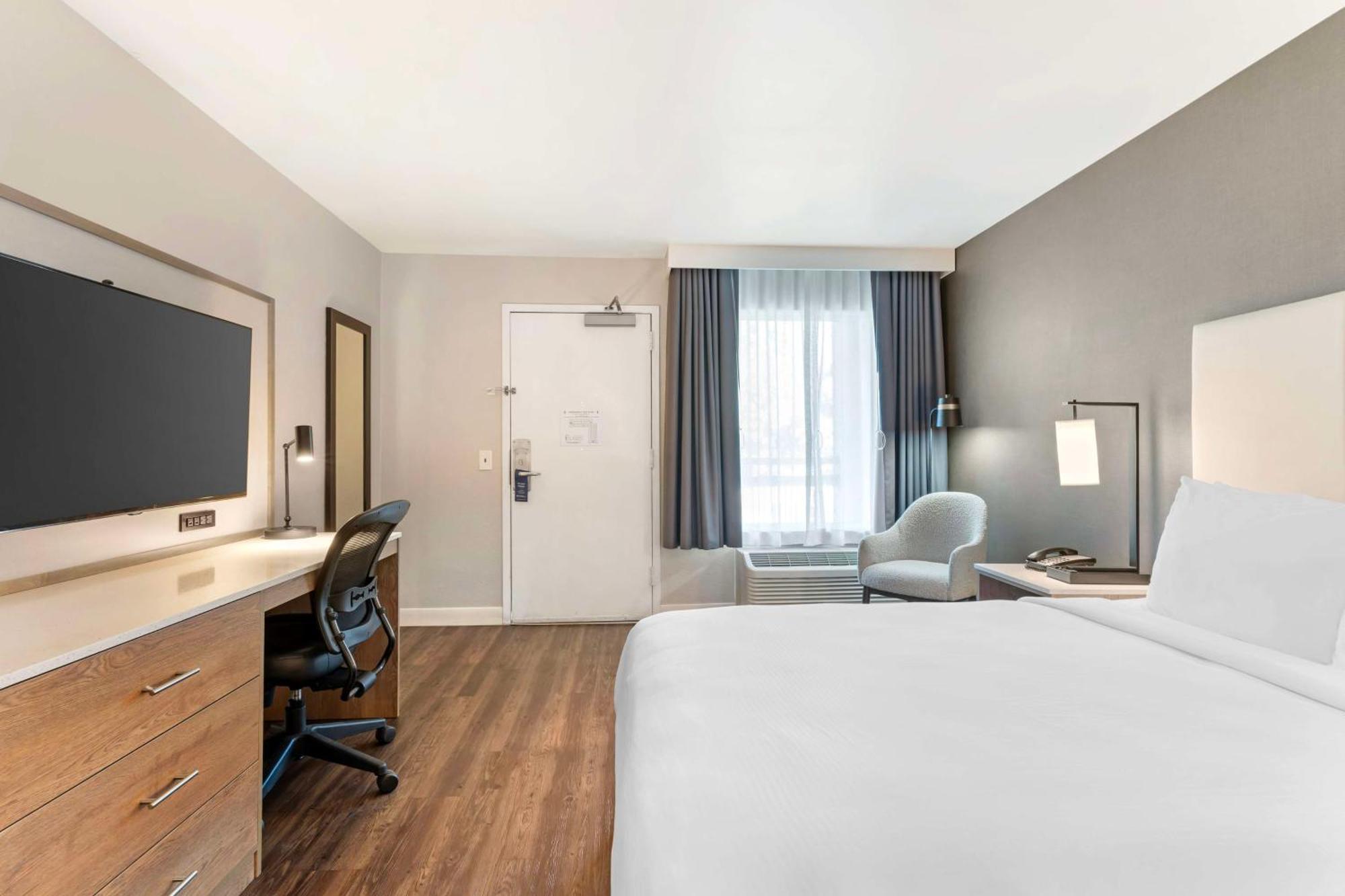 Best Western Plus Rancho Cordova Inn Extérieur photo