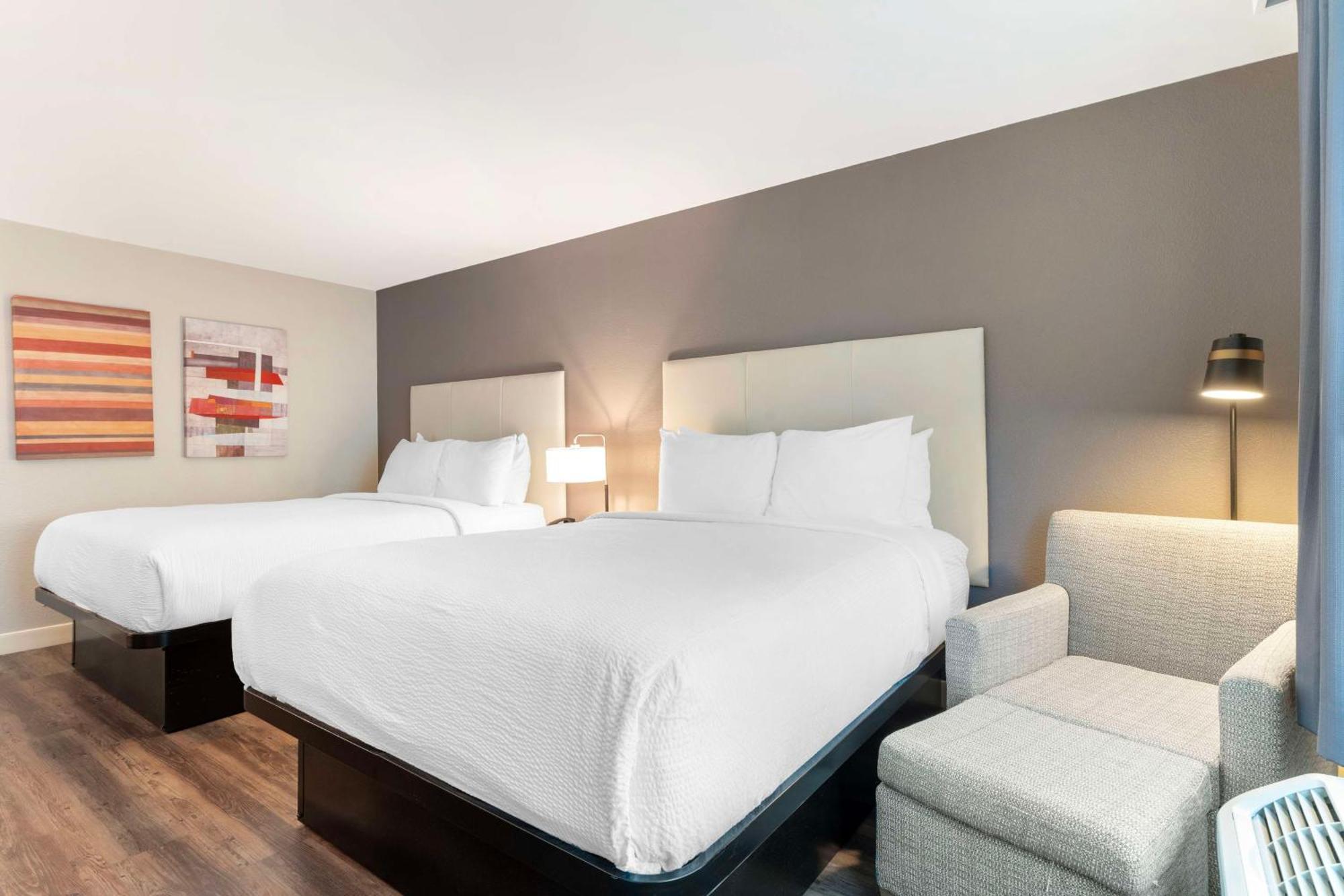 Best Western Plus Rancho Cordova Inn Extérieur photo