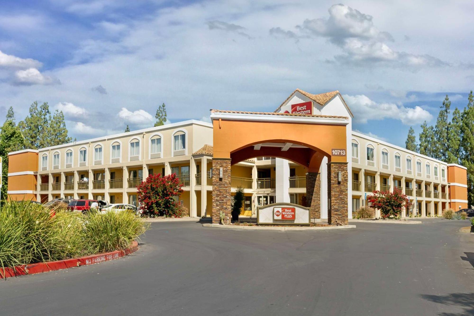 Best Western Plus Rancho Cordova Inn Extérieur photo