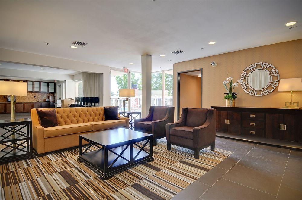 Best Western Plus Rancho Cordova Inn Extérieur photo
